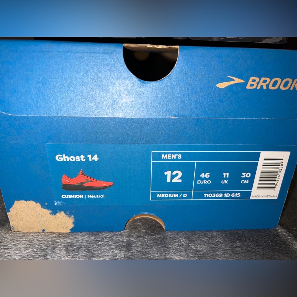 Size 12 Brooks Men's Ghost 14 Running Shoes - RED - Picture 5 of 13